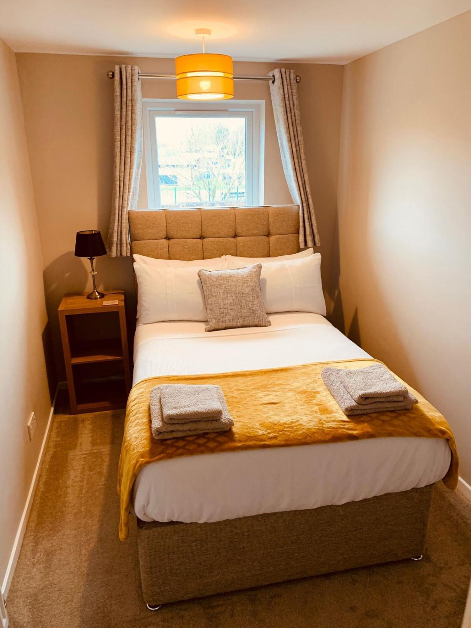2 Bedroom House Walking Distance To Centre With Free Parking Holiday home York